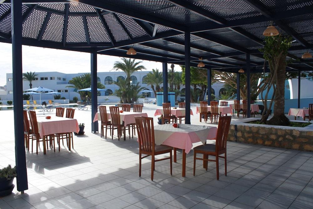 Le Grand Hotels Des Thermes Mezraia Exterior photo